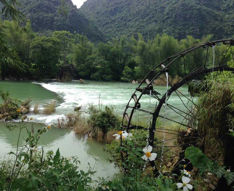 http://www.tourmiennui.com/tour/ha-noi-ba-be-cao-bang-ban-gioc-lang-son