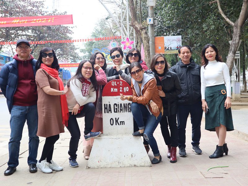 http://www.tourmiennui.com/tour/ha-noi-ha-giang-lung-cu-dong-van-ma-pi-leng